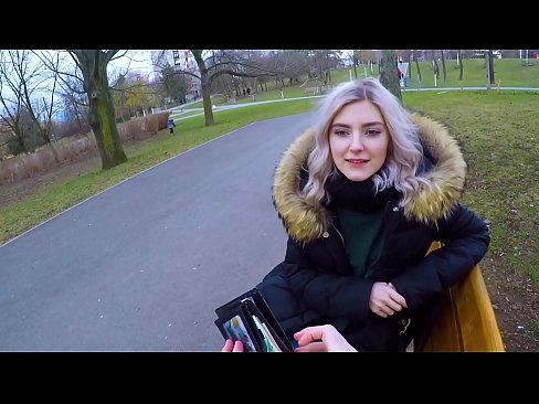 ❤️ Sluk 'n vreemdeling se warm kom vir geld - blowjob in the park deur Eva Elfie ️❌ Fok by ons ☑